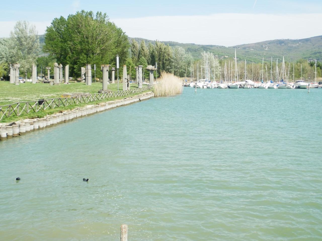 Appartamento Oscar Tuoro sul Trasimeno Exterior photo